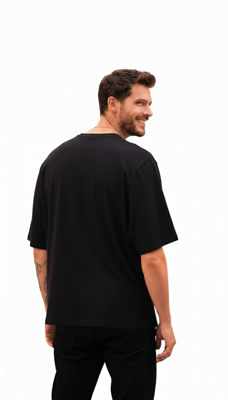 OVERSIZE BLACK T-SHIRT