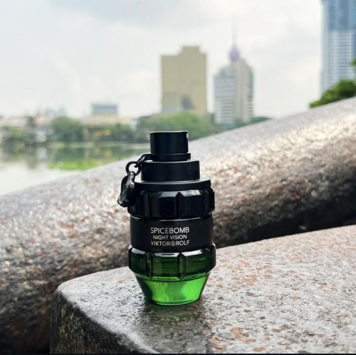 Viktor & rolf spicebomb** night vision EDP