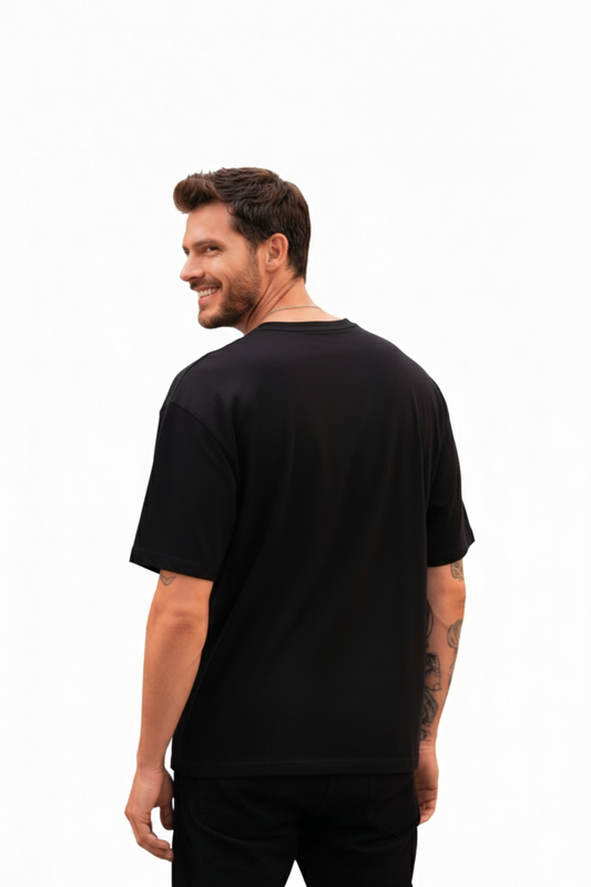 OVERSIZE BLACK T-SHIRT