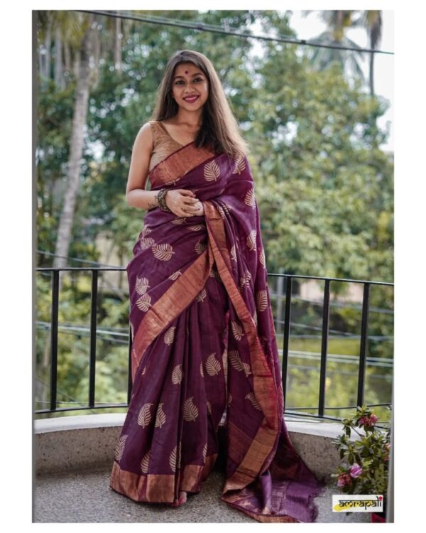Cottan Saree with Unstitched Blouse in Royal Maroon 3