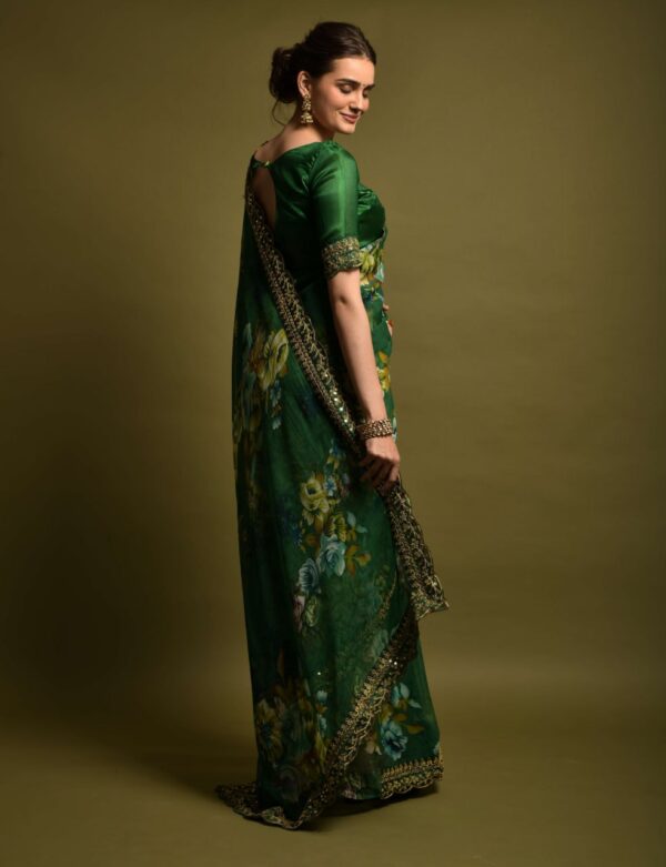 Georgette Saree With Unstitched Blouse Green - Image 4