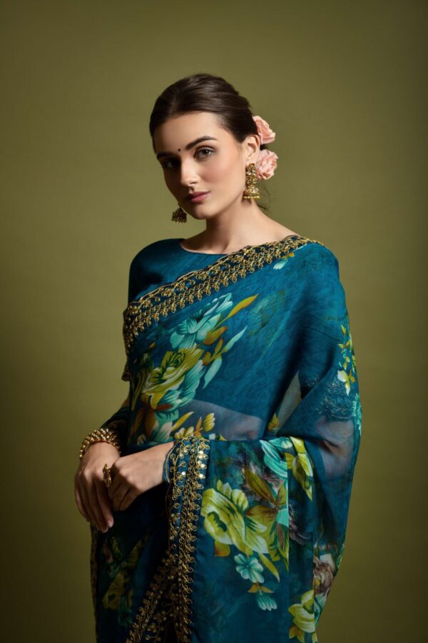 Georgette Saree with Unstitched Morpitch