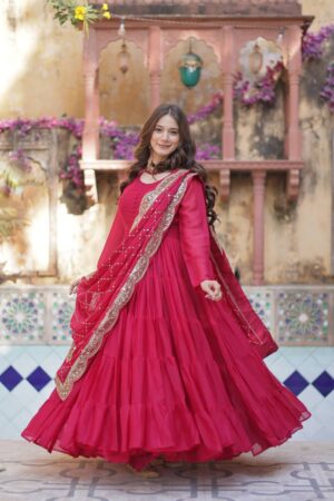 Rani Pink Star Georgette Gown