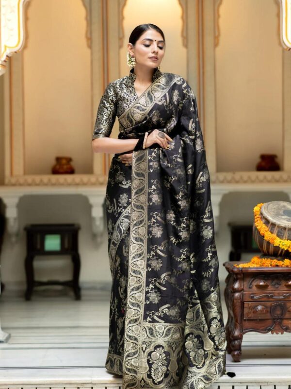 Saree with Unstitched Brocade Blouse in Black 1