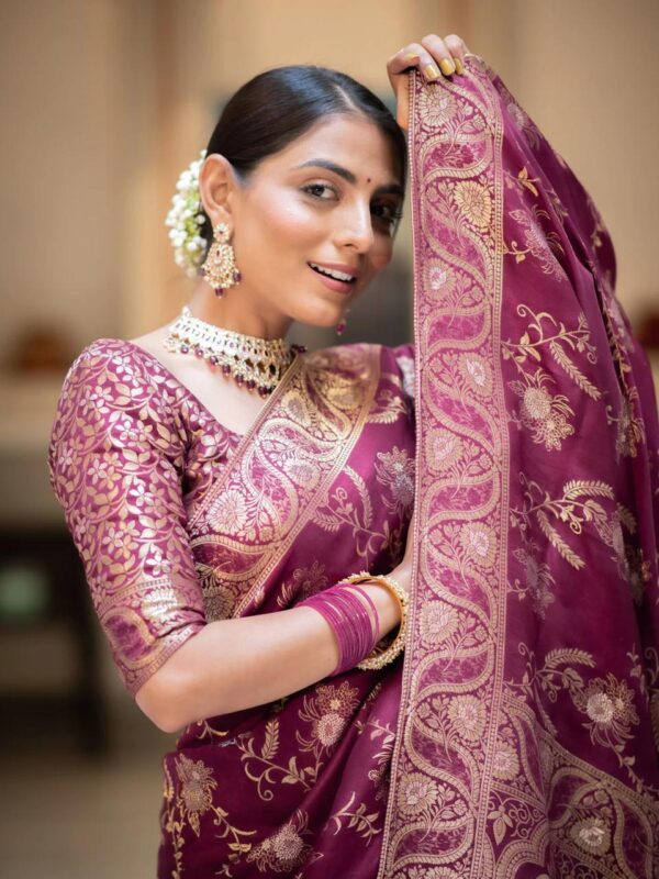 Saree with Unstitched Brocade Blouse in Purple 3