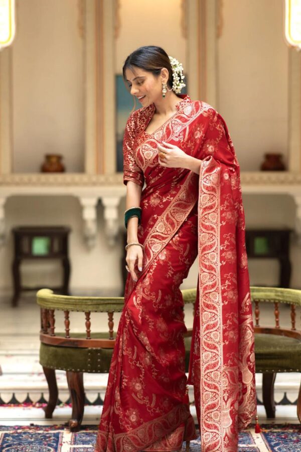 Saree with Unstitched Brocade Blouse in Red 2