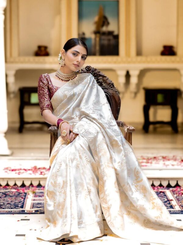 Saree with Unstitched Brocade Blouse in White 1